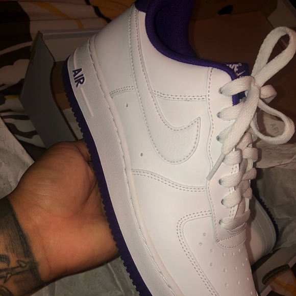 Jordan Shoes - Air Force 1s voltage purple